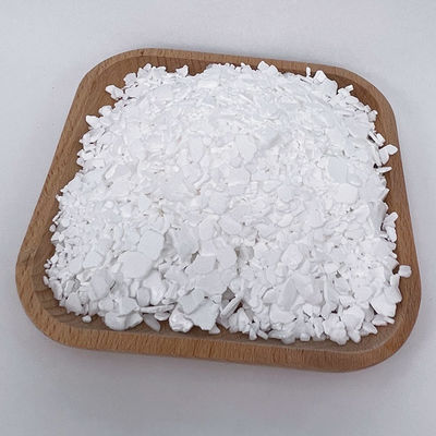 Il cloruro di calcio bianco puro del biidrato si sfalda 74% Min Certified ISO9001