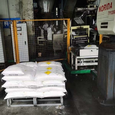 Purezza 99% sale di nitrito di sodio per l'industria della stampa e della tintura