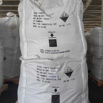 70 KG / BAG Cloruro ferrico 96% Min FeCL3 Solid ISO 45001 7705-08-0