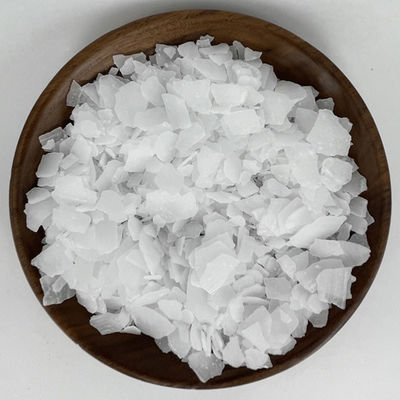 25 KG/BAG 99% Purezza Caustica Soda Idrossido di Sodio Fiocchi Cas 1310-73-2 Per la produzione di carta