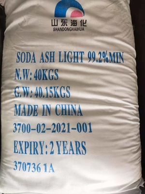 Vendita a caldo Cenile di soda leggera 99,2% Cenile di soda industriale di alta qualità Na2CO3 Bianco Inodore