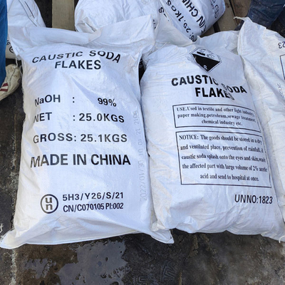 NaOH Caustica soda idrossido di sodio composto inorganico Forte corrosività 25 KG / BAG